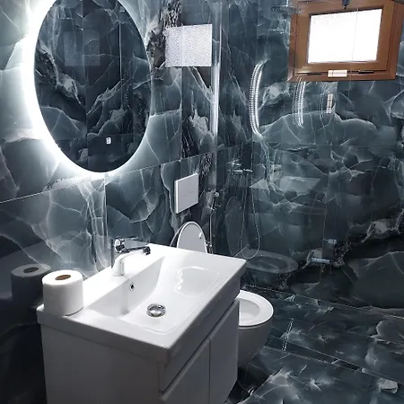 Domek alpejski Martini Wlora