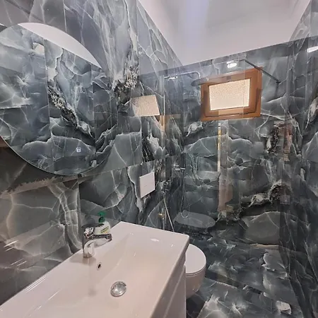 Alpehytte Martin Ferraj Apartament's Vlorë