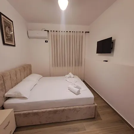 Martin Ferraj Apartament's Alpehytte Vlorë