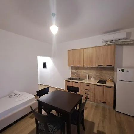 Martin Ferraj Apartament's * Vlorë