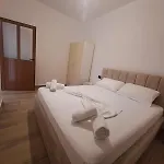 Martini * Vlorë